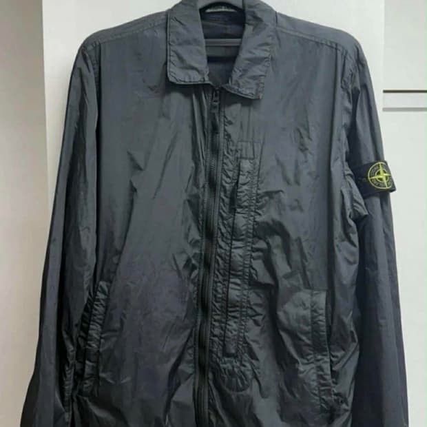 스톤아일랜드 크랭클립스 나일론 오버셔츠 자켓 바람막이