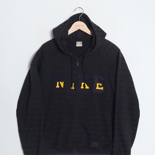 NIKE Stripe Zip Hoodie