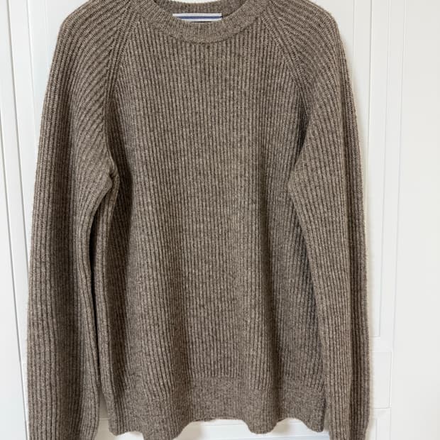 크리스타세야 니트