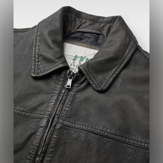 헨리코튼 베지터블 레더 이팩트 블루종 46 가죽자켓 팝니다.