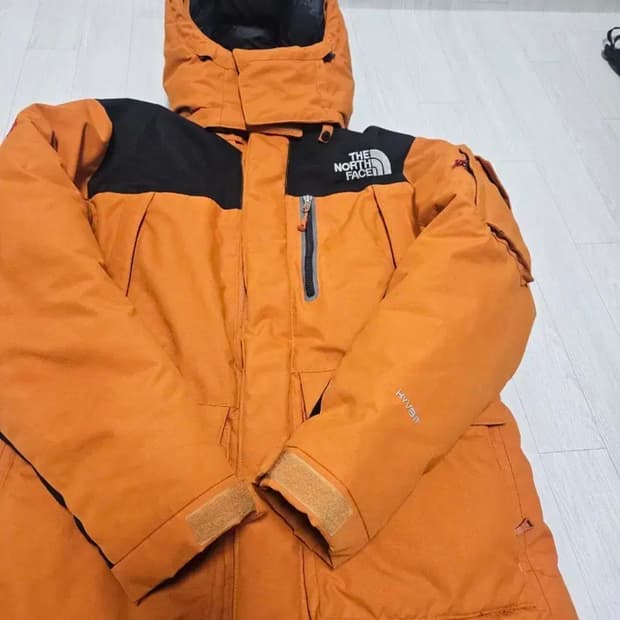 노스페이스 HYVENT 오렌지 패딩 L 105