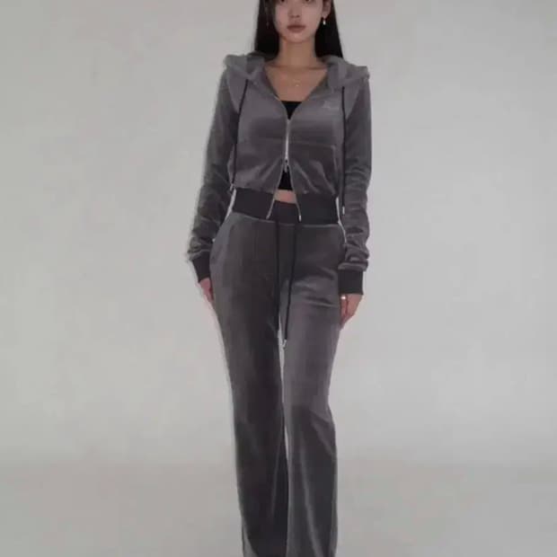페일제이드 레트로 패치 티 차콜