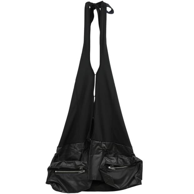 Perverze 퍼버즈 홀터 슬리브리스 탑