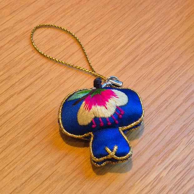 핸드메이드 Doll Keyring