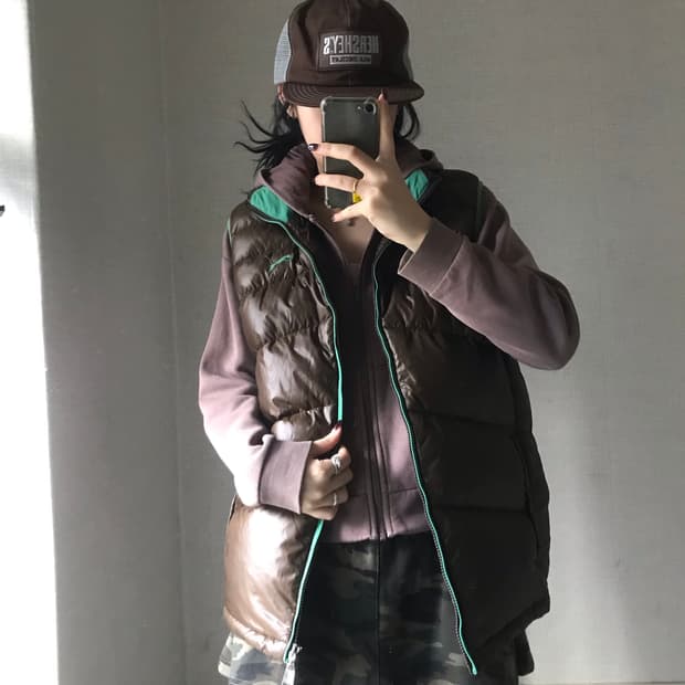 퓨마 브라운 패딩조끼