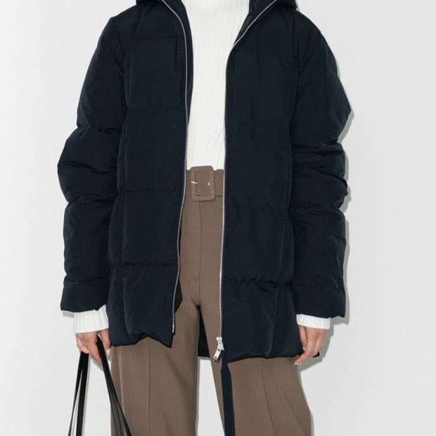 질샌더패딩! 얼바닉30 르메르 더로우 토템 파사드패턴 렉토 프라다