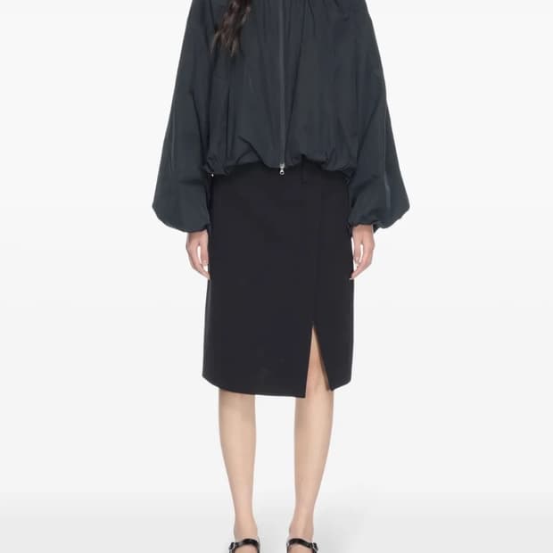 아모멘토 벌룬 슬리브 집업 블랙