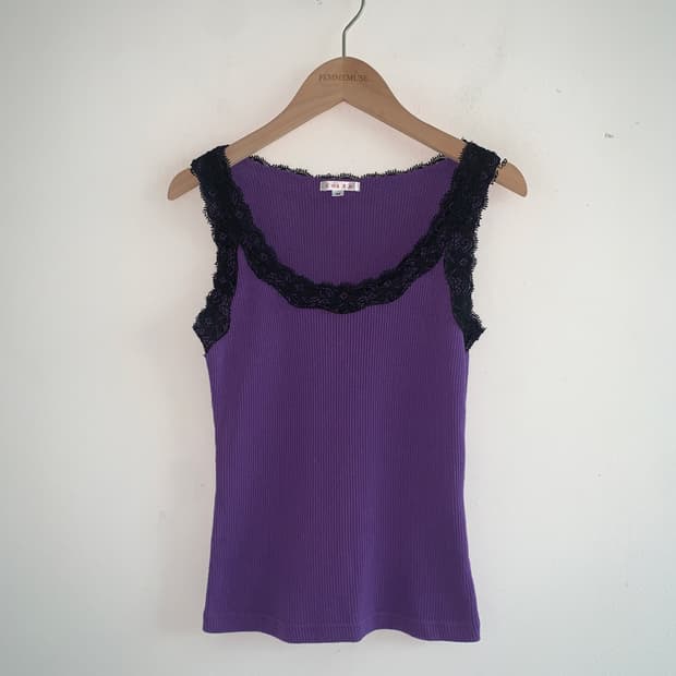 Lace neck sleeveless top