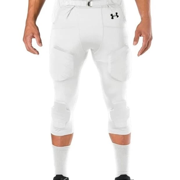 언더아머 미식축구 차지 m