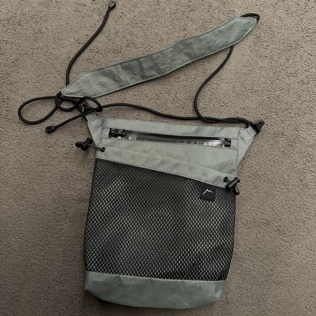 케일 설악 3 미니 크로스백 미시착 처분 