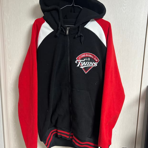 LG트윈스 후드티 100사이즈 팜