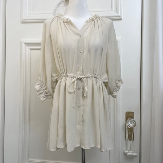 ivory neck shirring waist bow blouse