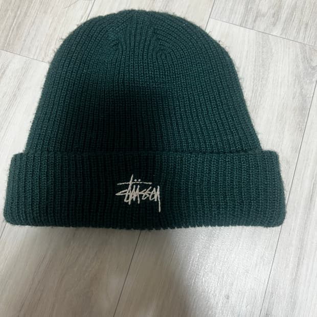 스투시 로고 비니 딥그린 