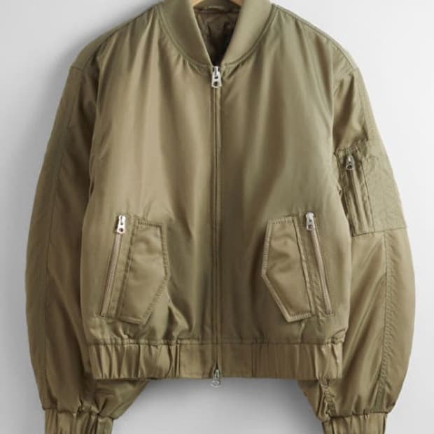 앤아더스토리즈 &OtherStories Boxy Zip-Up Jacket