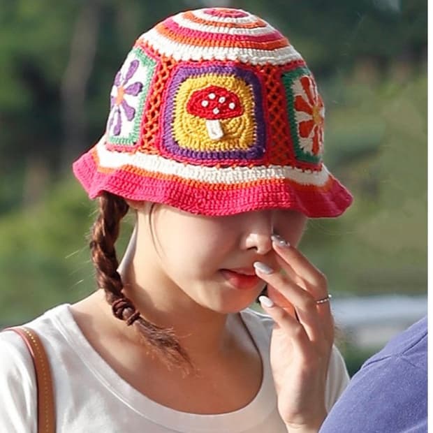 (새상품)히스테릭 글래머 니트 버킷햇 화이트