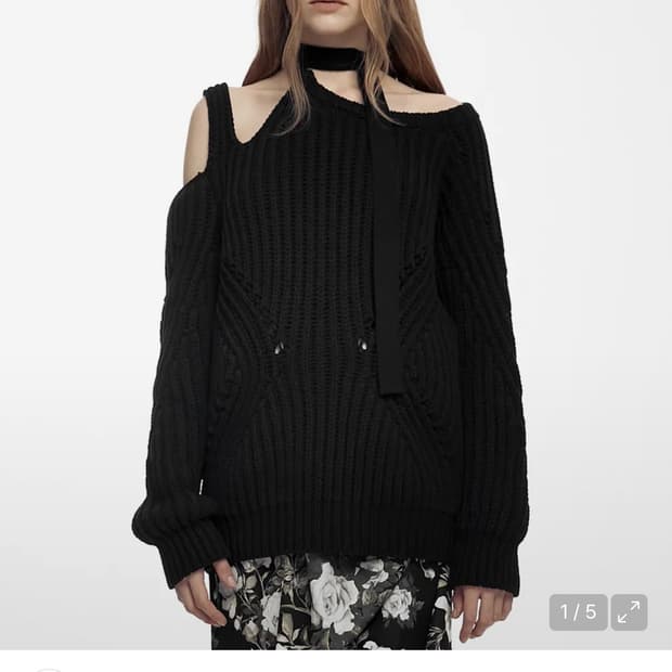 나체 SLIT TIE KNIT BLACK