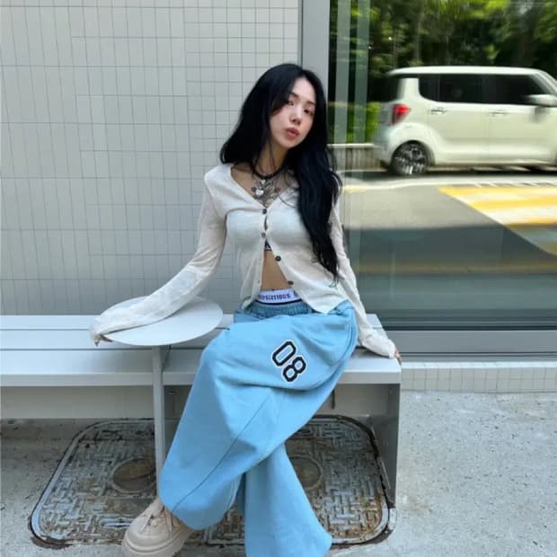 더미스테리어스호텔 컷 오프 배기 팬츠 블루