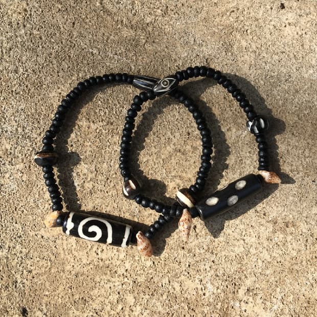 shellfish bracelet (handmade)