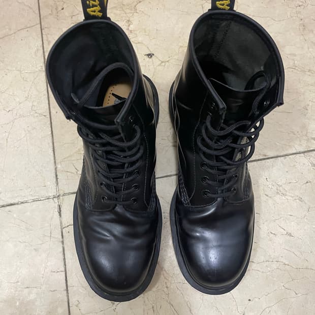 닥터마틴 1460 스무스 블랙 8홀 280