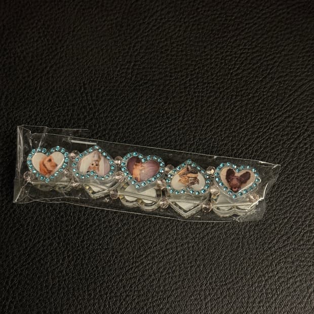 1199 bazo valentines cat bracelet