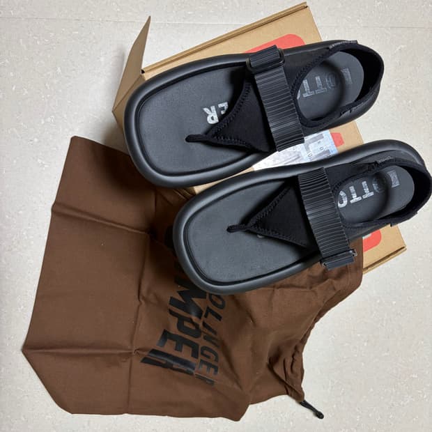 캠퍼x오토링거 타이 스트레치 샌들 블랙