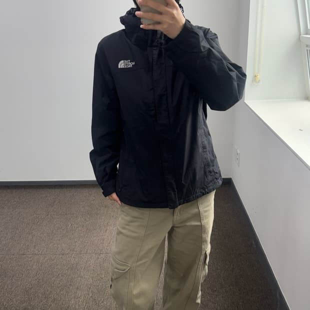 The north face 노스페이스 블랙 바람막이