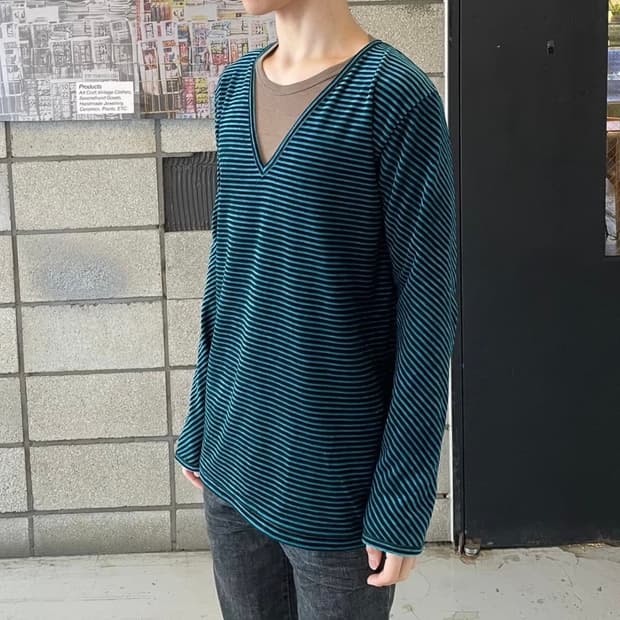 엔헐리우드 벨루어 스트라이프 티셔츠