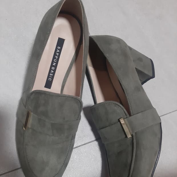 사뿐 카키 그레이 청키 로퍼 하이힐 구두