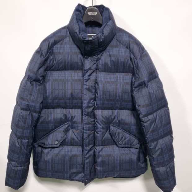 장 미쉘 바스키아 다운 패딩 남성100