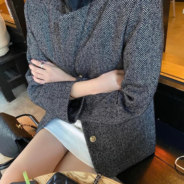 러브미우 포텐 커프스 자켓 시에 오르 헤링본 코트