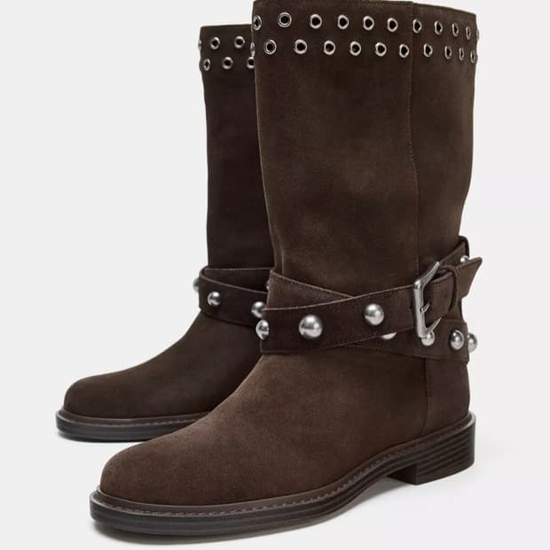 자라 스터드 스웨이드 부츠 