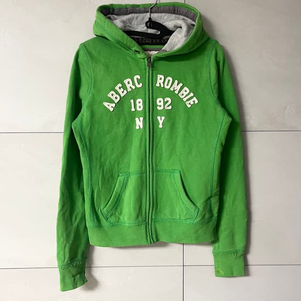 아베크롬비 딱붙핏 말차 후드집업 (M) 