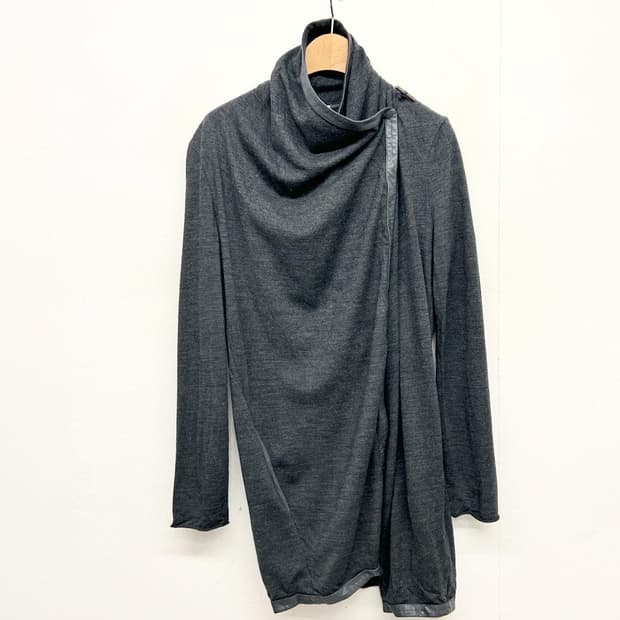 헬무트랭 비대칭 랩 가디건