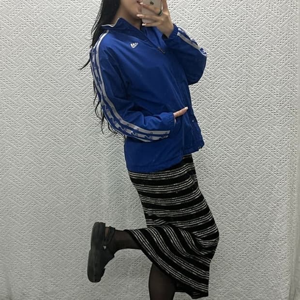 아디다스 사이드로고 윈드러너 바람막이 집업 L C06452