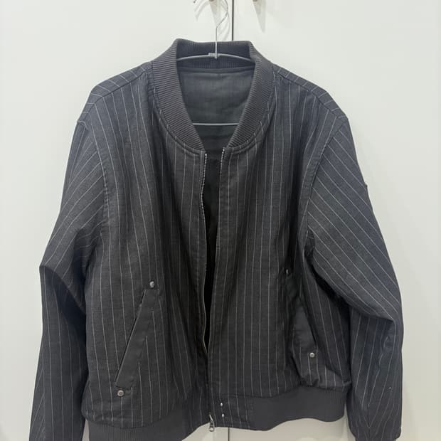 배드블러드 리버시블 자켓