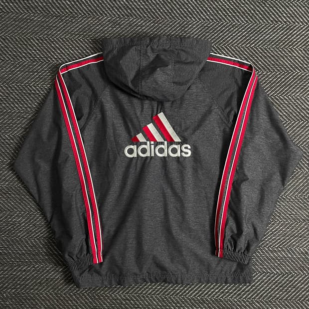 아디다스 빅로고 사이드라인 트랙 바람막이o 2997