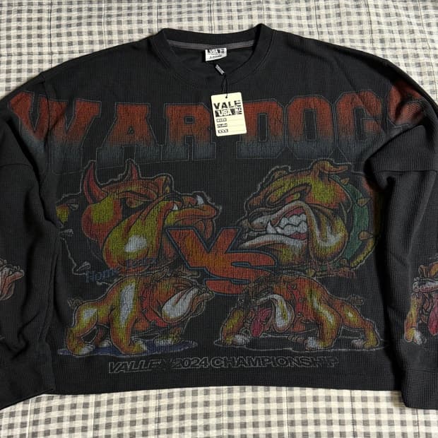 VALE FOREVER WAR DOG 빈티지 니트 긴팔티