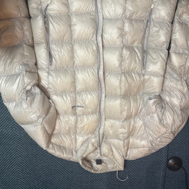 몽벨 화이트  xl판매합니다