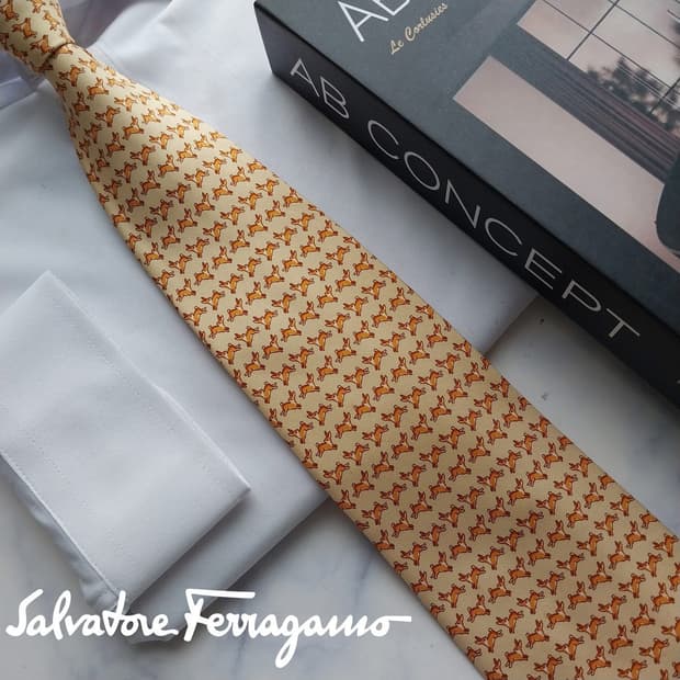 페라가모 레몬 오렌지 토끼 모티브 넥타이 9.7cm A+등급 K3212
