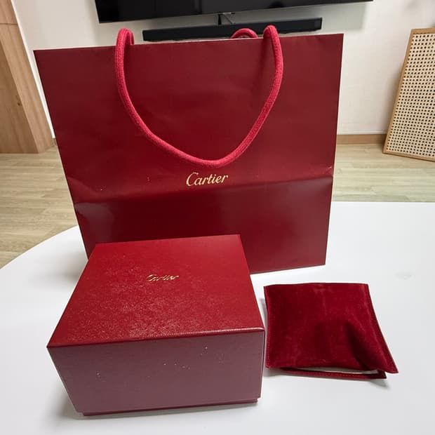 [M] 까르띠에 산토스 미디움 워치 WSSA0029