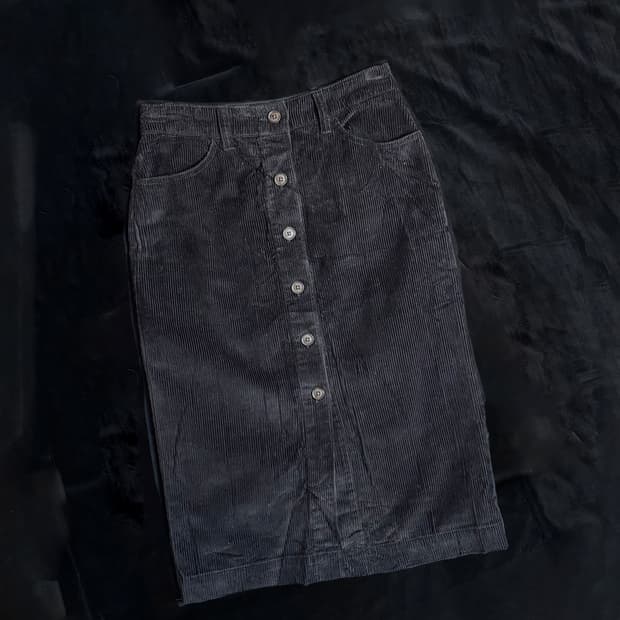 일본빈티지 GAP 코듀로이 버튼 미디 스커트