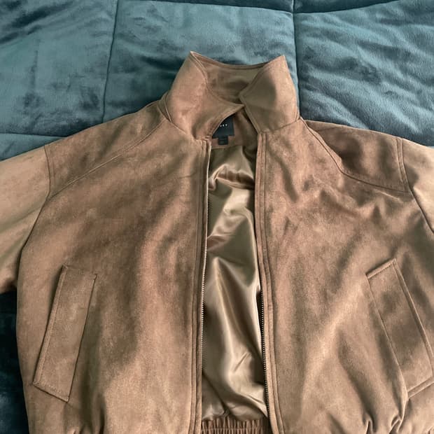 데이 크롭 스웨이트 카라 자켓 브라운