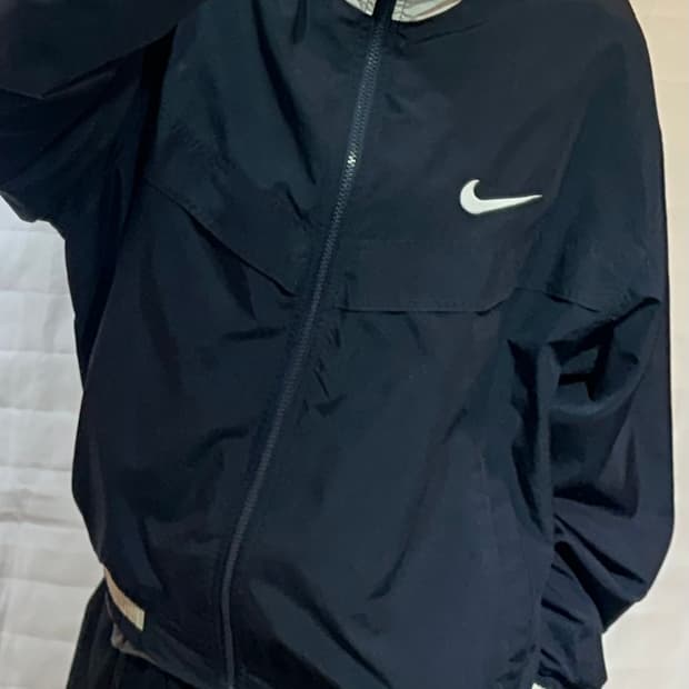 나이키 90s 올드스쿨 스우시 네이비 바람막이