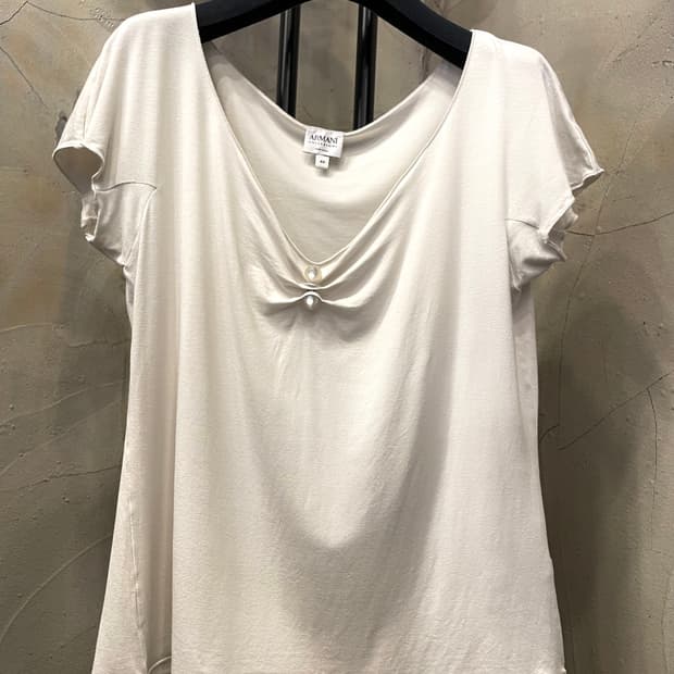 아르마니 콜레지오니 진주알 포인트 반팔 티셔츠 66