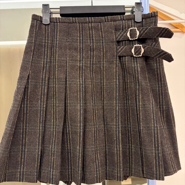 Dunst 울 플리츠 스커트