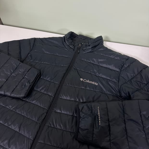 L 컬럼비아 블랙 구스다운 경량패딩