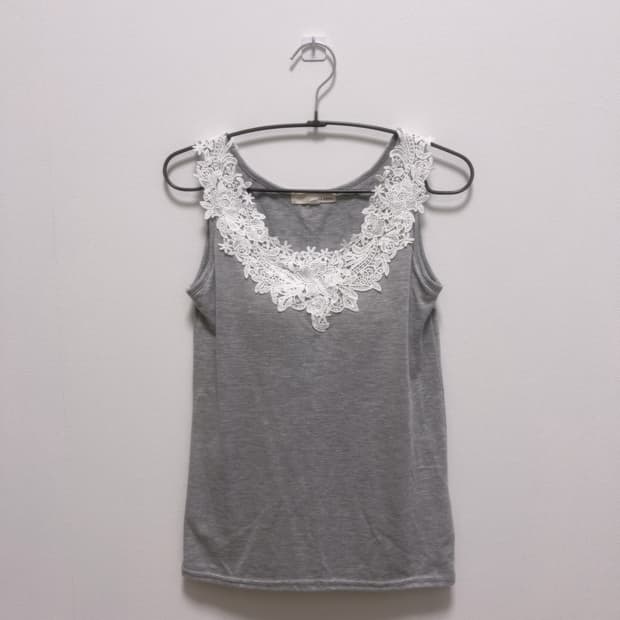 pink adobe 캡 내장 레이스 나시