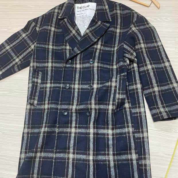 The clap 더 클랩 체크 더블코트