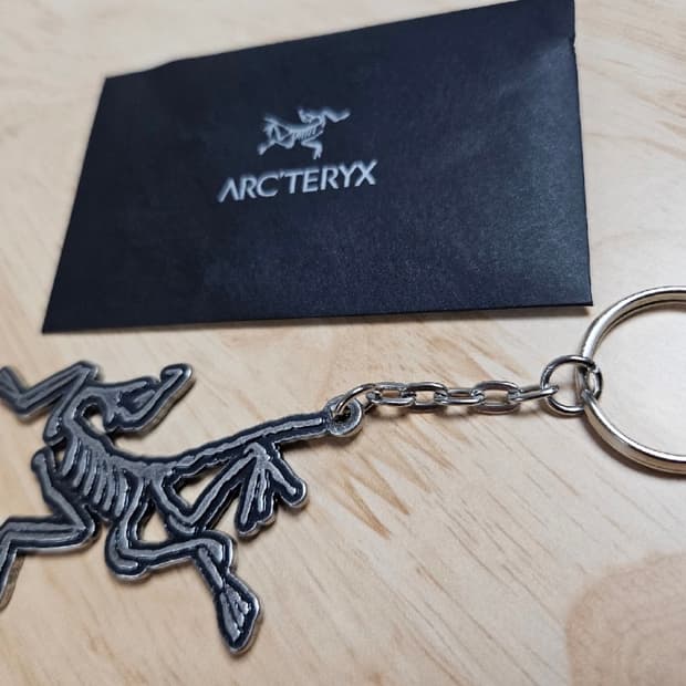 아크테릭스 키링 메탈