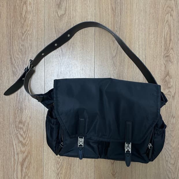 분크 헤이 더블 숄더 m